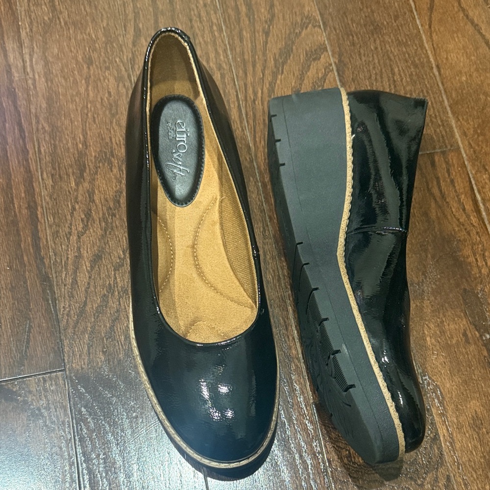 EuroSoft Black Patent Leather Wedge